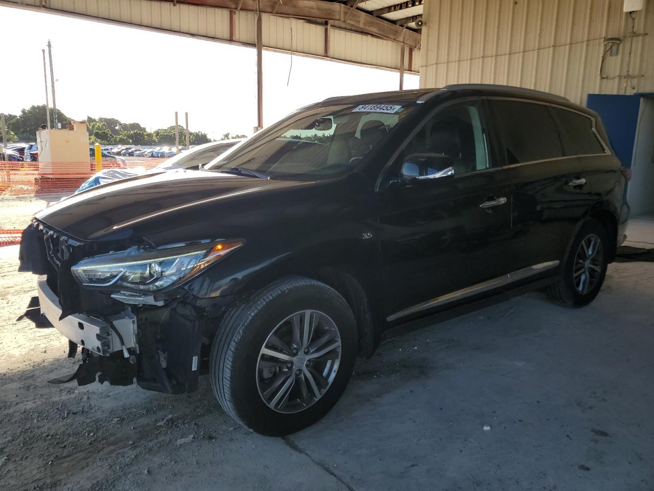 INFINITI QX60 LUXE