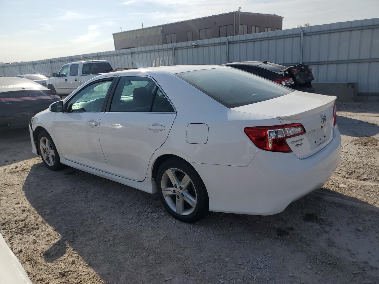 TOYOTA CAMRY L