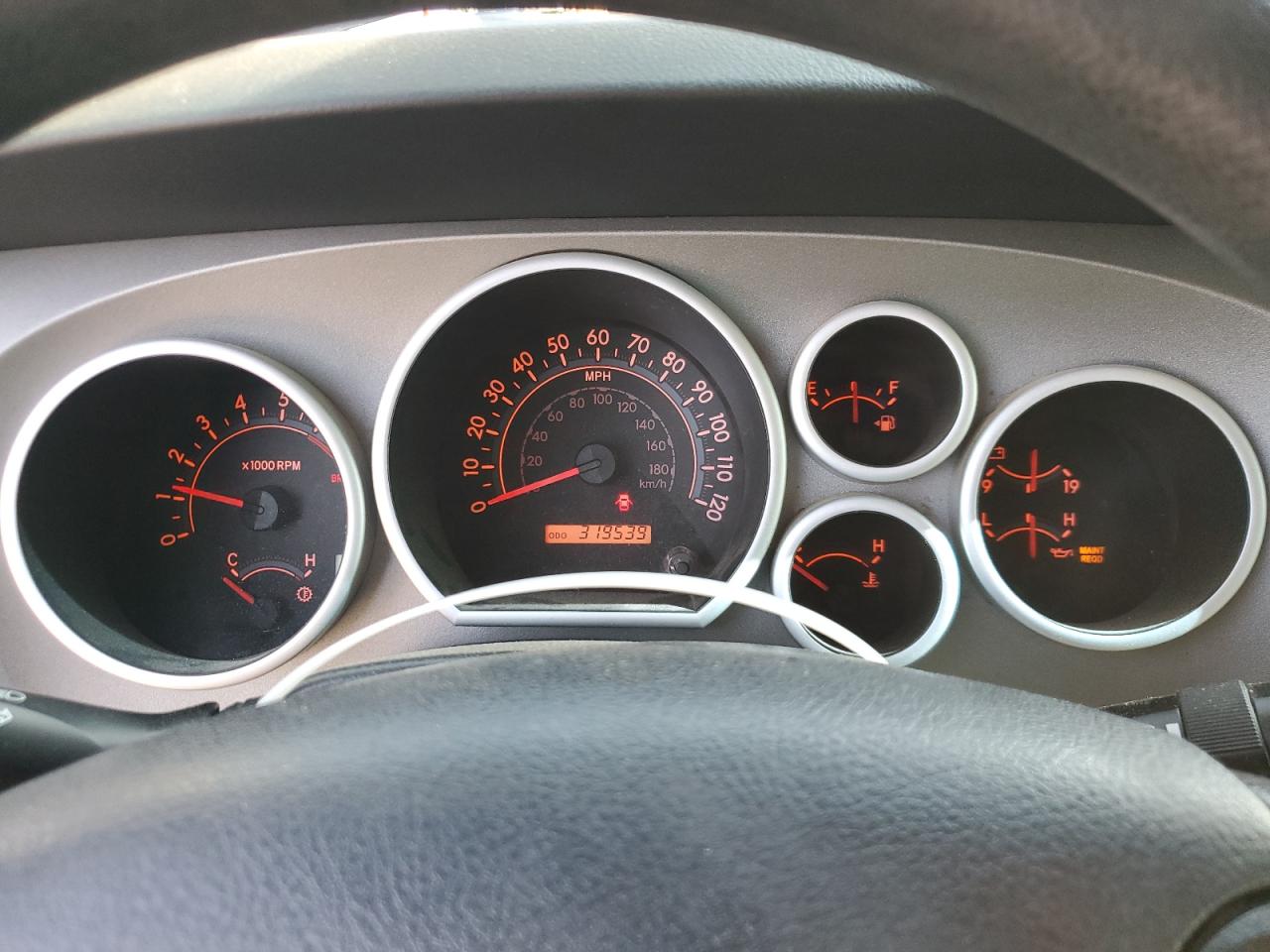 TOYOTA TUNDRA DOUBLE CAB SR5