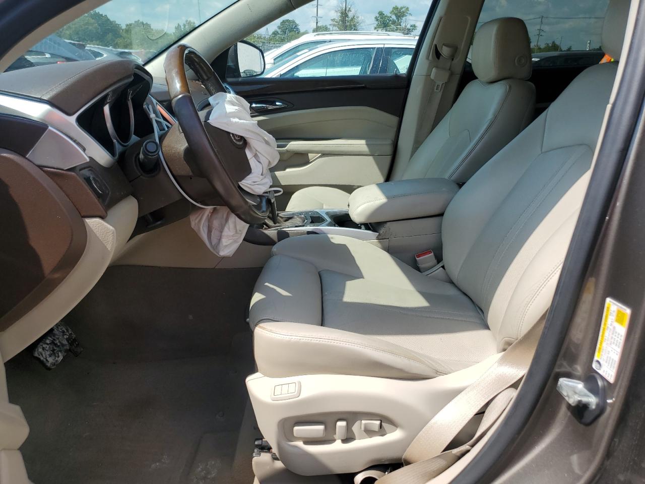 CADILLAC SRX PREMIUM COLLECTION