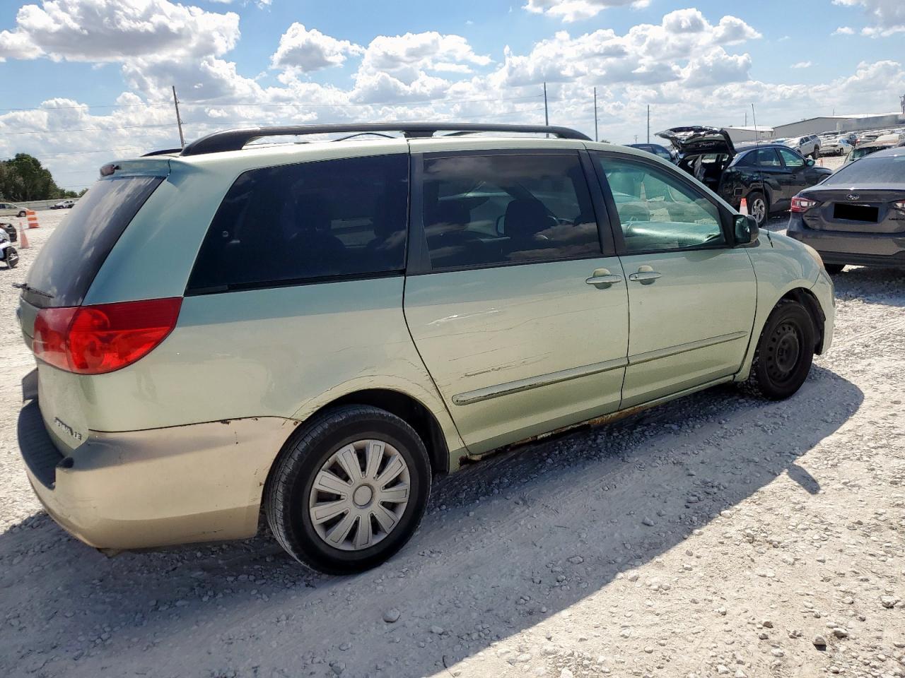 Lot #3302773337 2008 TOYOTA SIENNA CE