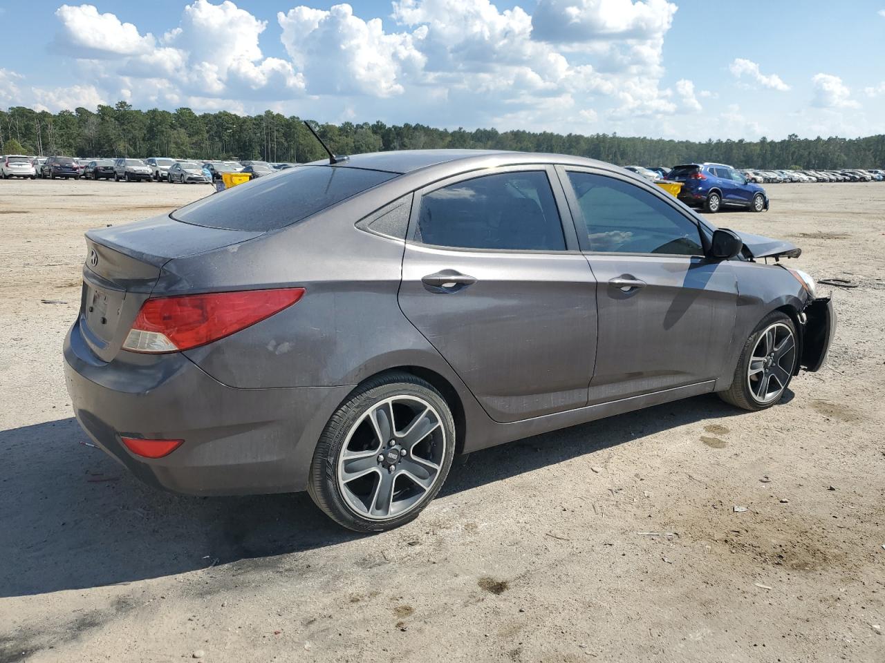 HYUNDAI ACCENT GLS
