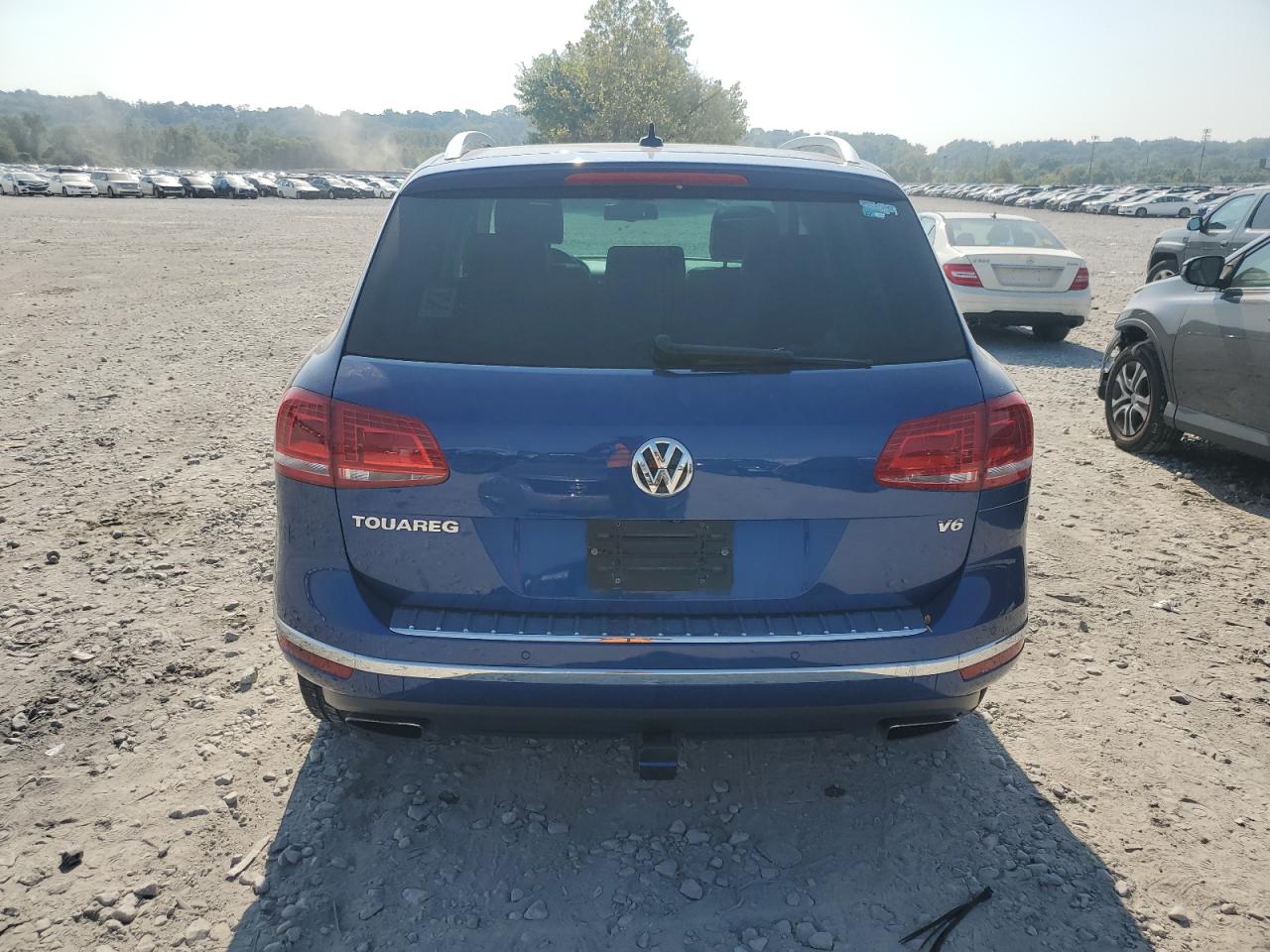 VOLKSWAGEN TOUAREG SPORT