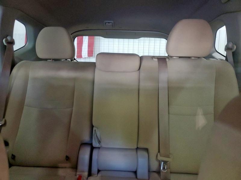 2015 NISSAN ROGUE S - KNMAT2MT5FP590918