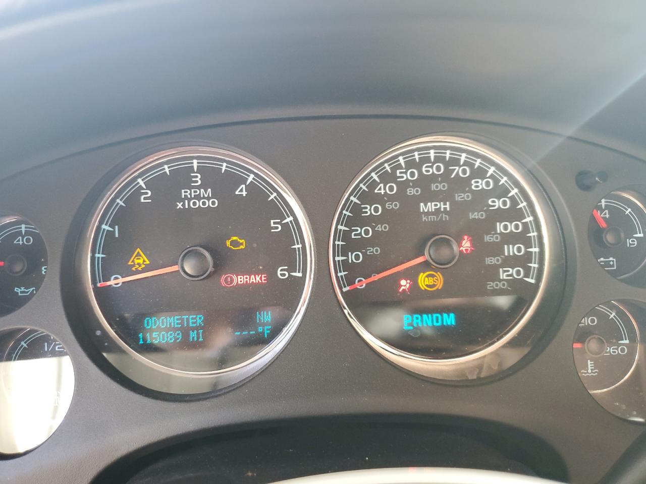 CHEVROLET TAHOE K1500 LT