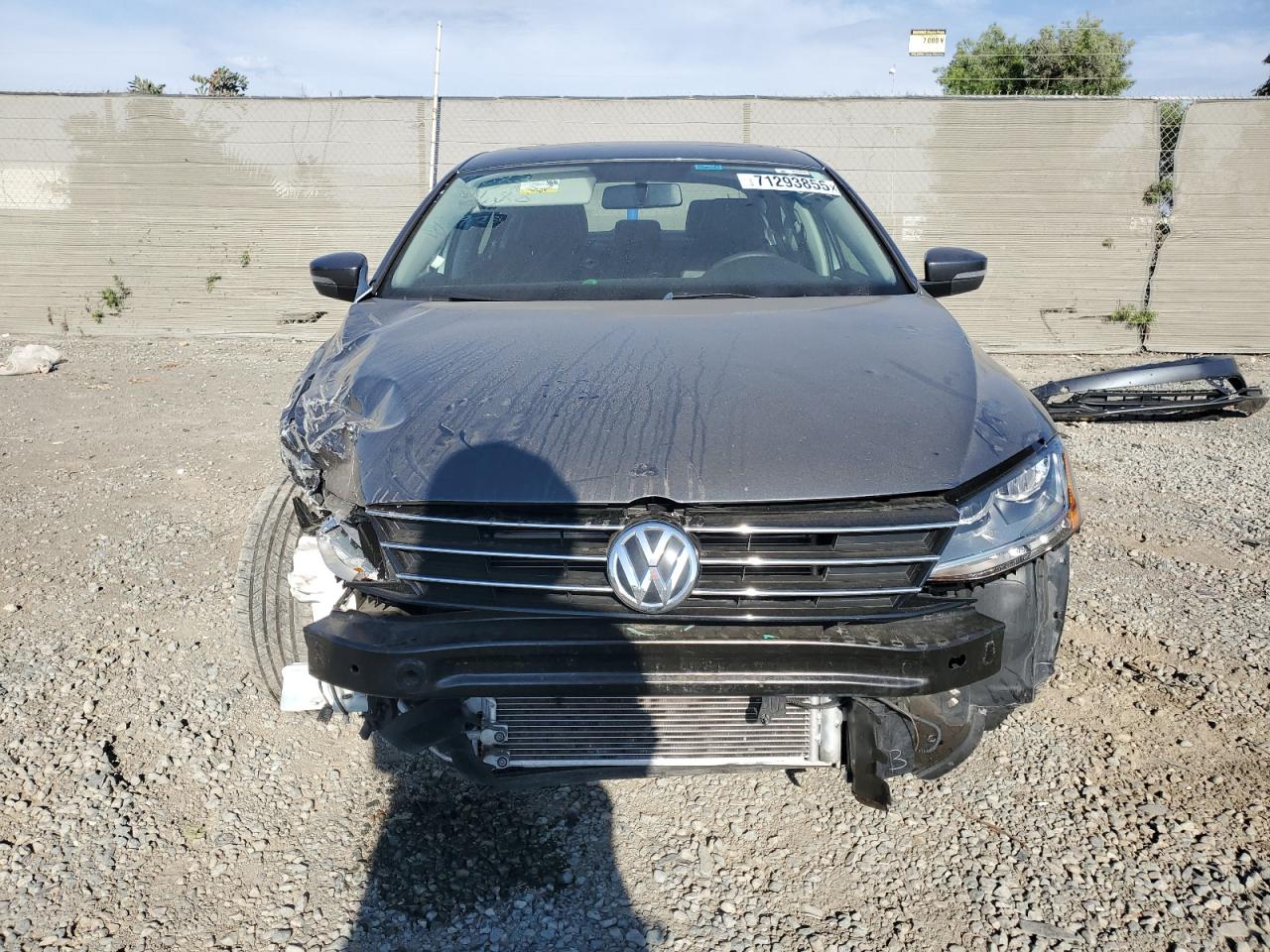 VOLKSWAGEN JETTA SE