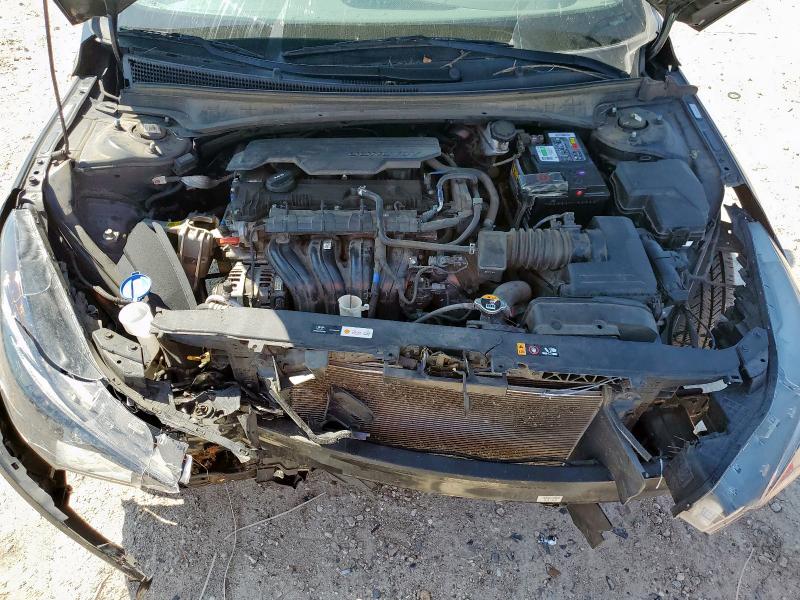 2022 HYUNDAI ELANTRA SE KMHLM4AG7NU253946