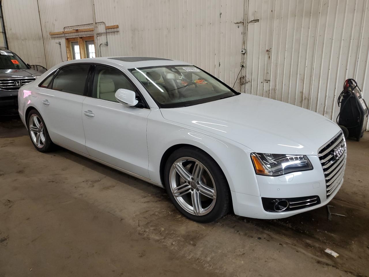 AUDI A8 L QUATTRO