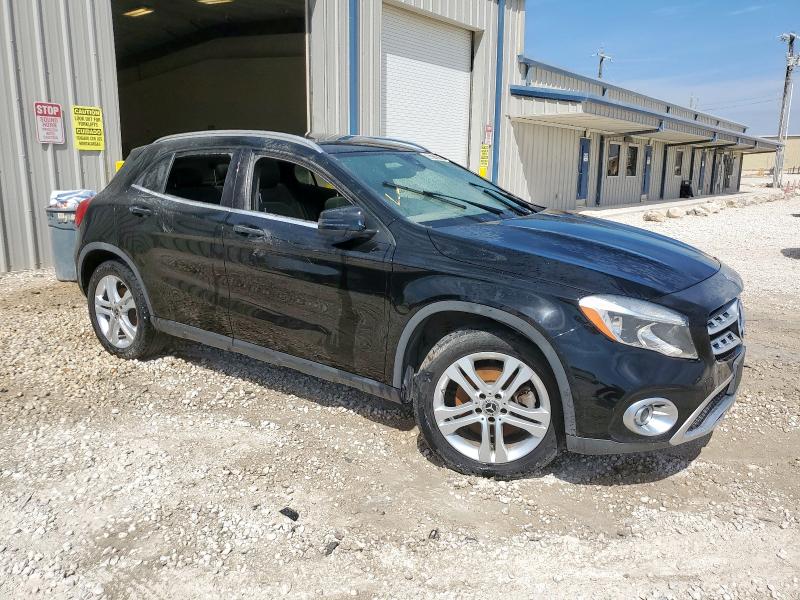 2018 MERCEDES-BENZ GLA 250 4M WDCTG4GB3JJ526779