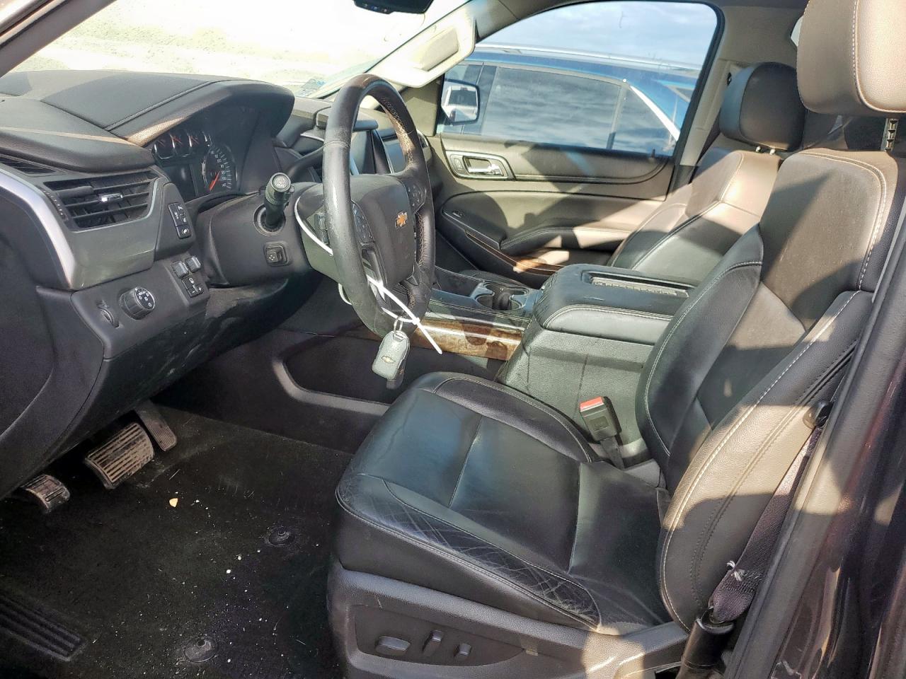 CHEVROLET TAHOE C1500 LT