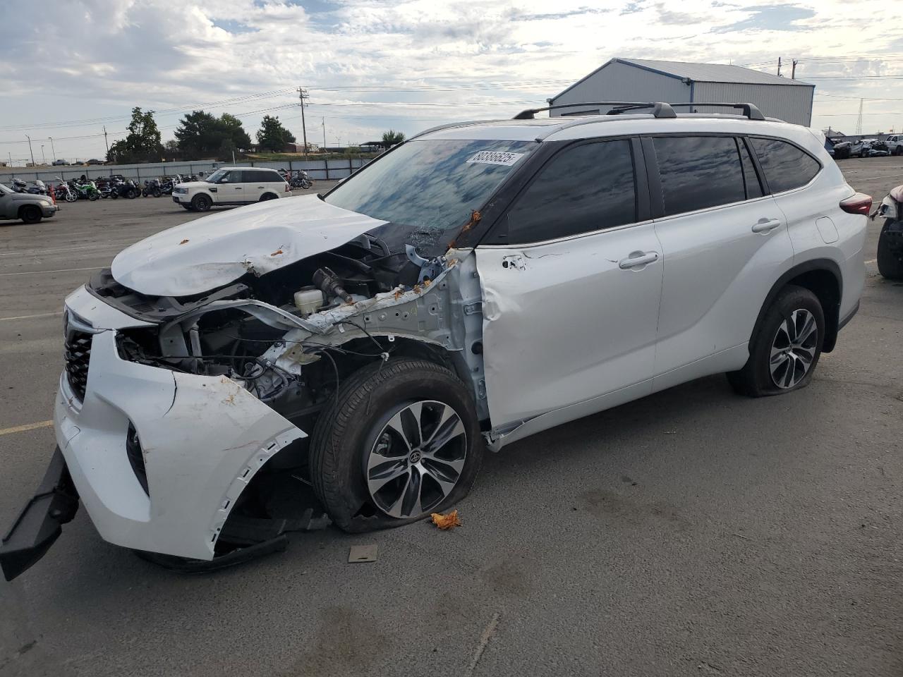 TOYOTA HIGHLANDER LE