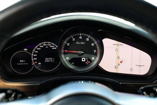 2018 PORSCHE PANAMERA T WP0AF2A7XJL140664