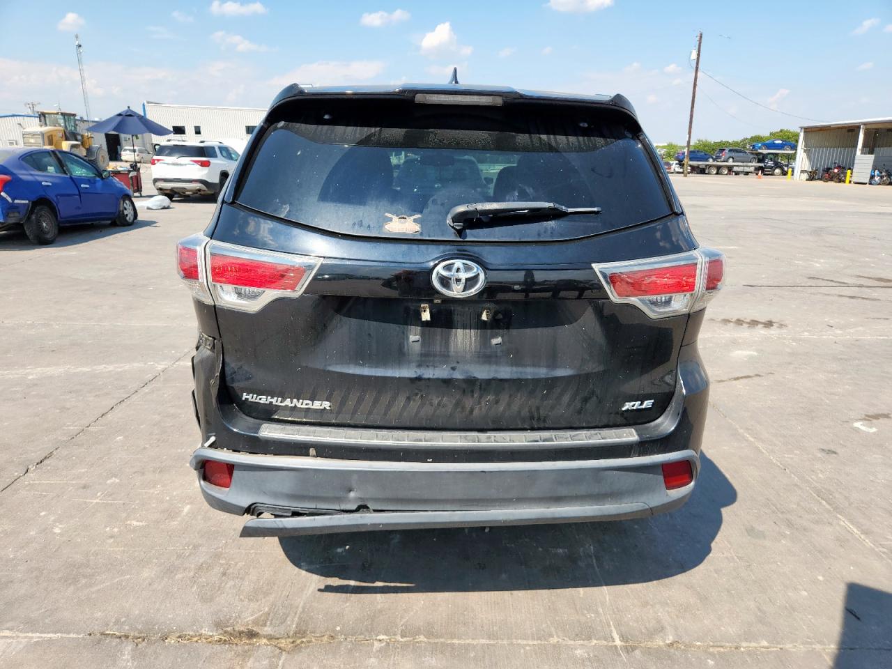 TOYOTA HIGHLANDER XLE