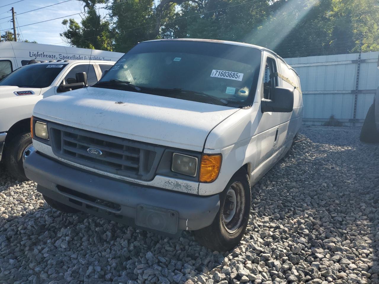 Lot #3309593565 2007 FORD ECONOLINE CARGO E-25