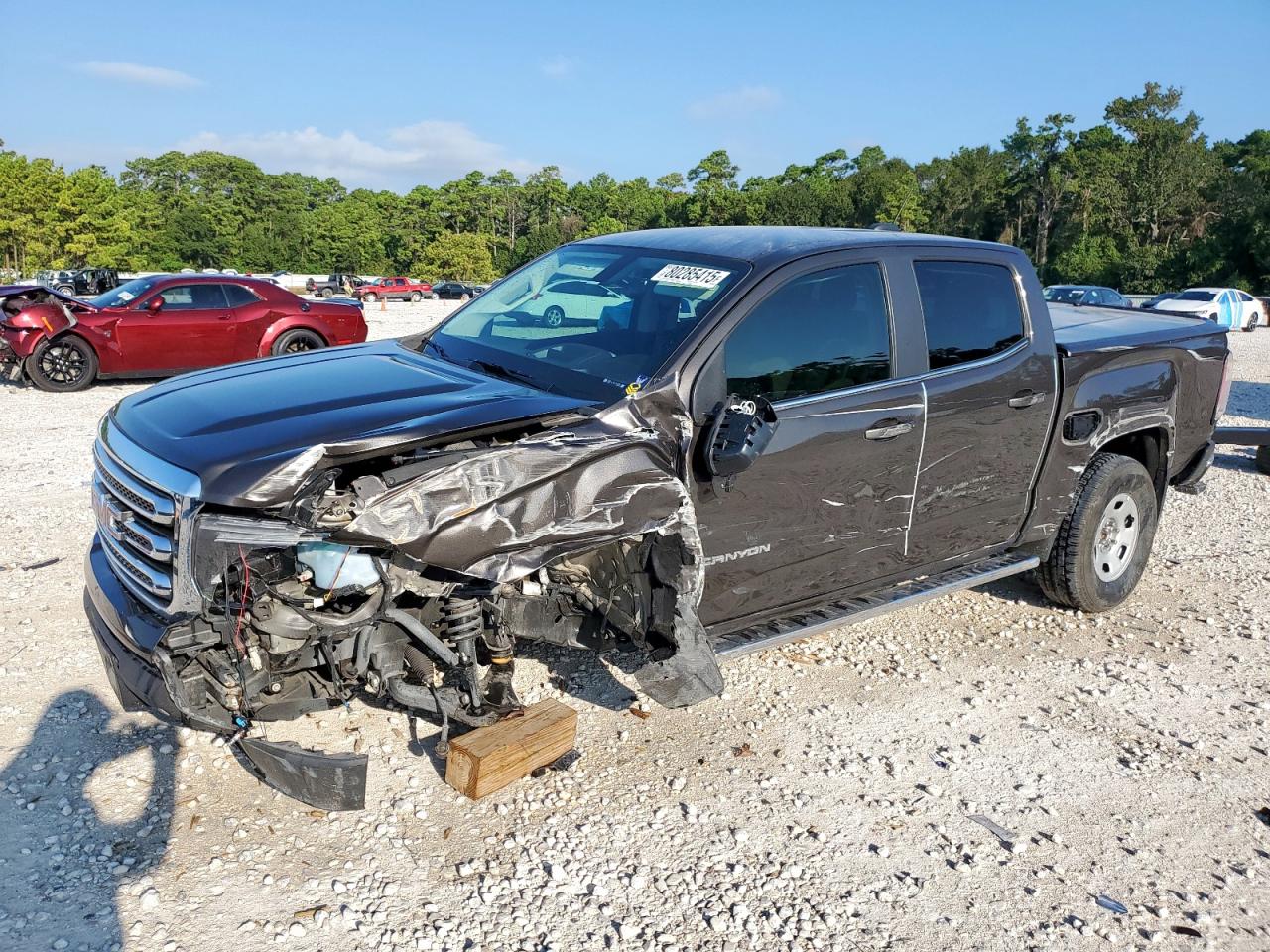 Lot #3308360307 2020 GMC CANYON SLE