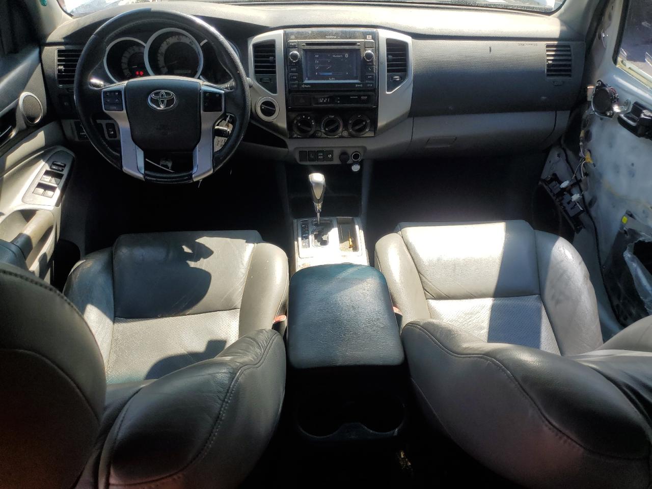 TOYOTA TACOMA DOUBLE CAB