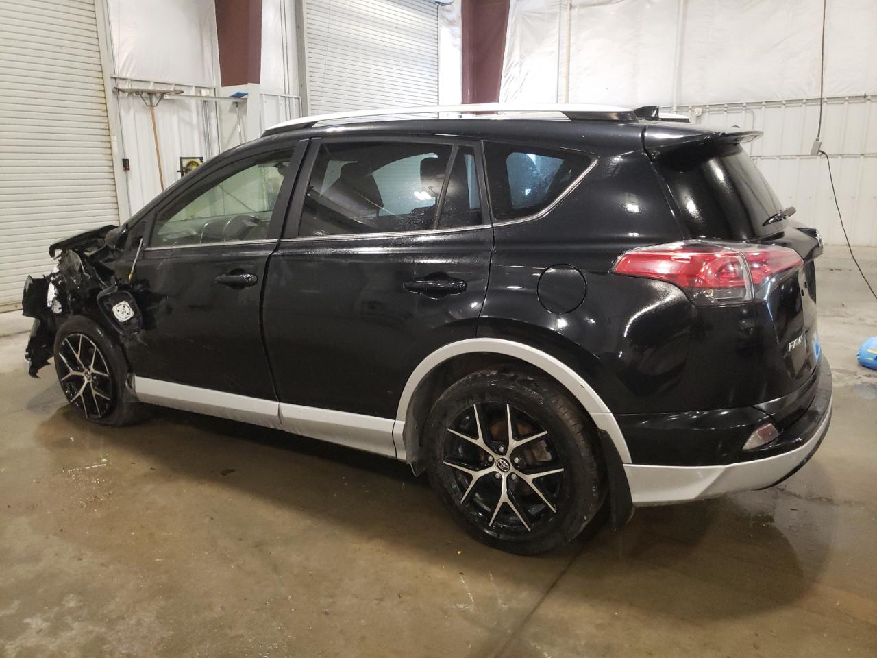 TOYOTA RAV4 SE