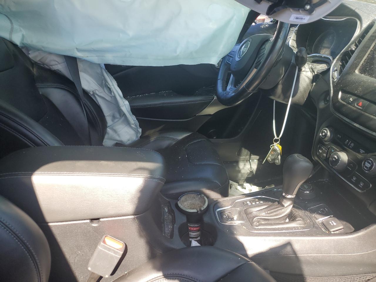 JEEP GRAND CHEROKEE LATITUDE PLUS