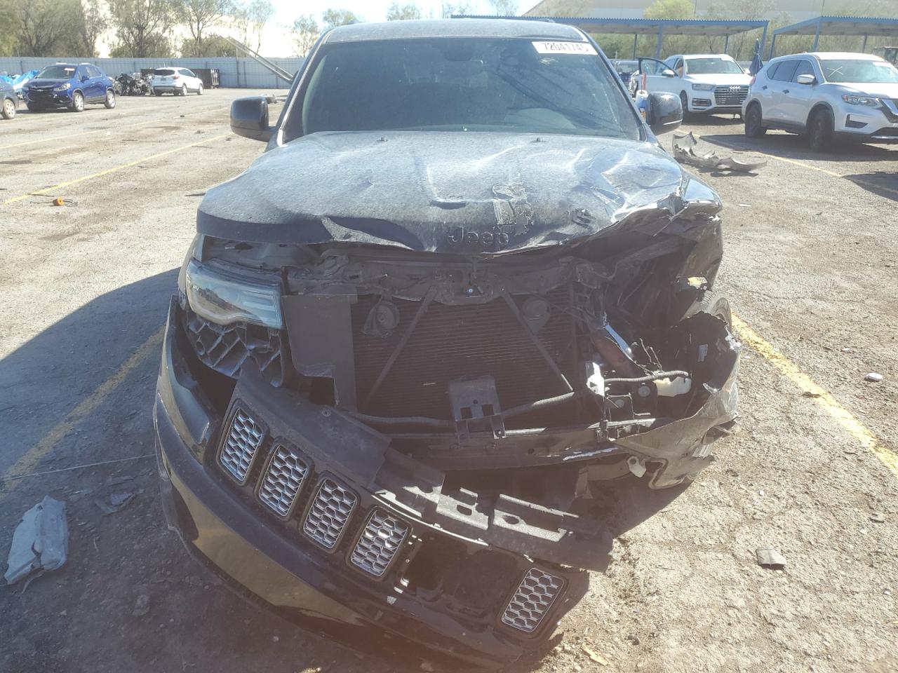 JEEP GRAND CHEROKEE LAREDO