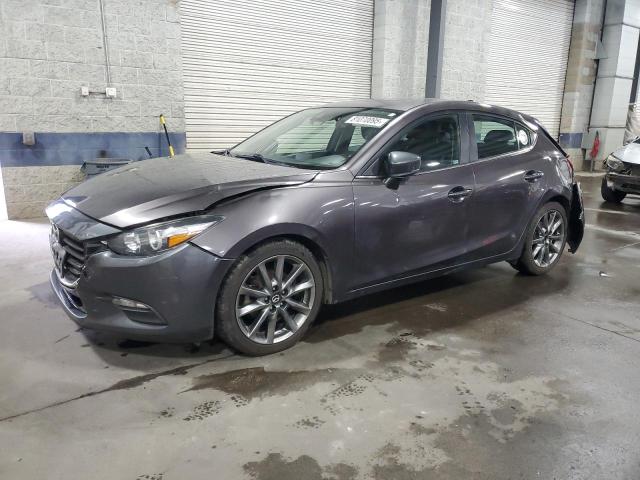 MAZDA 3 TOURING