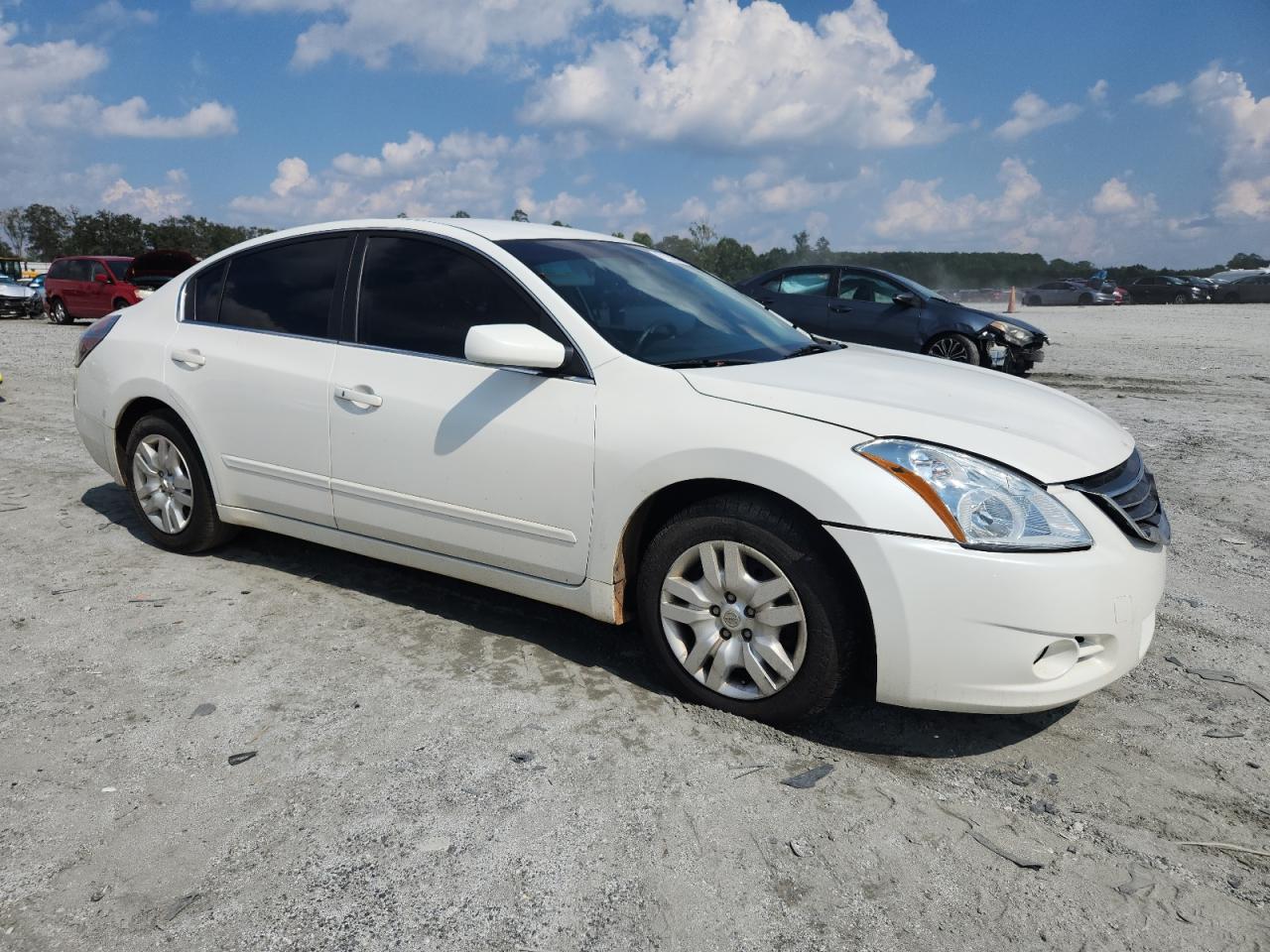 NISSAN ALTIMA BASE