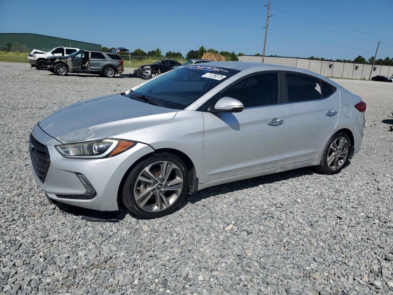 HYUNDAI ELANTRA SE