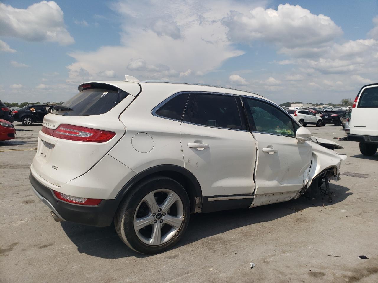 LINCOLN MKC PREMIERE