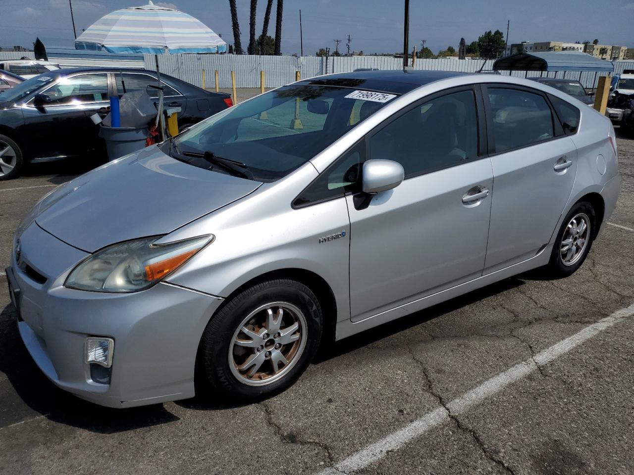 TOYOTA PRIUS