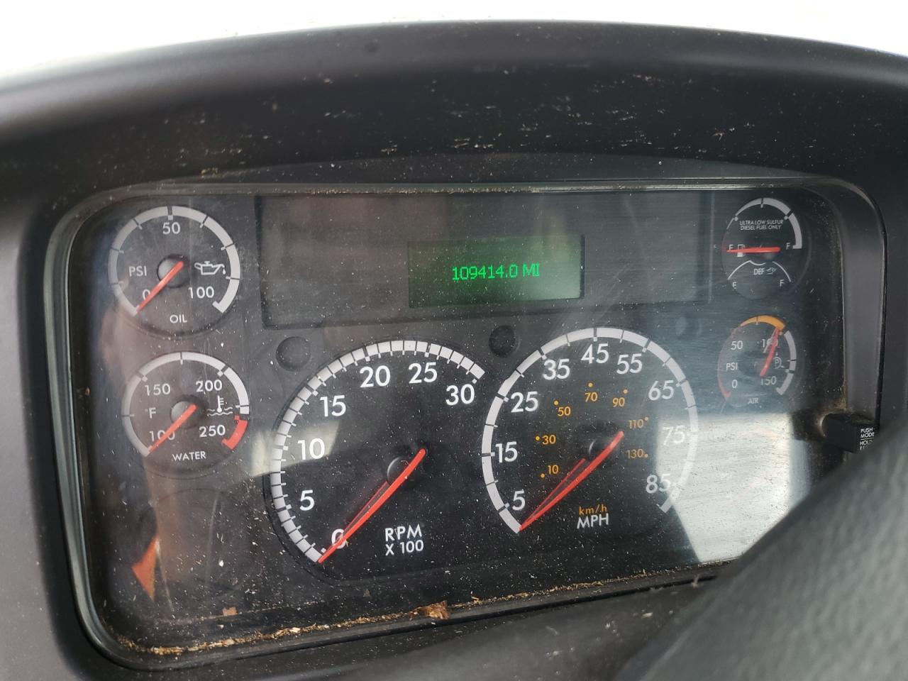 Lot #3260511281 2017 FREIGHTLINER M2