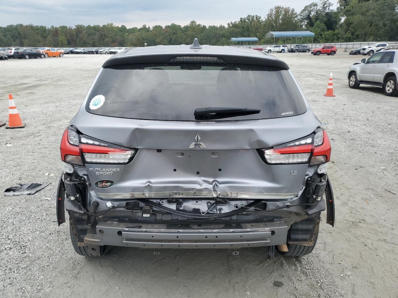 MITSUBISHI OUTLANDER S/SE