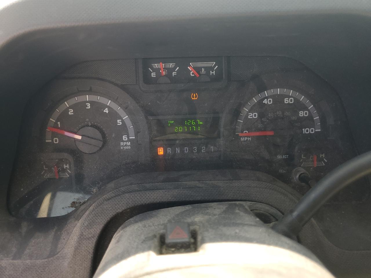 FORD ECONOLINE E350 SUPER DUTY CUTAWAY VAN