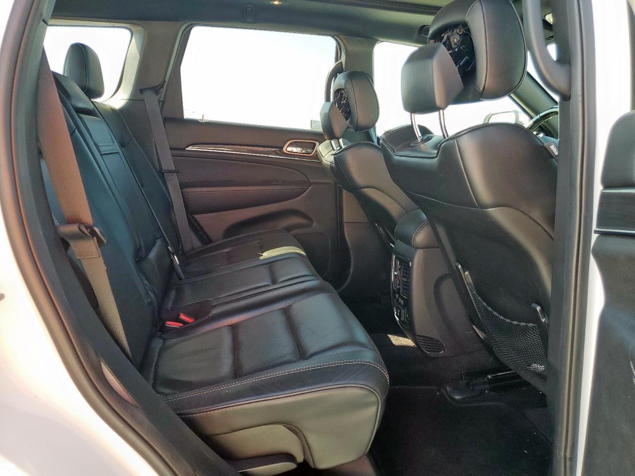 JEEP GRAND CHEROKEE OVERLAND