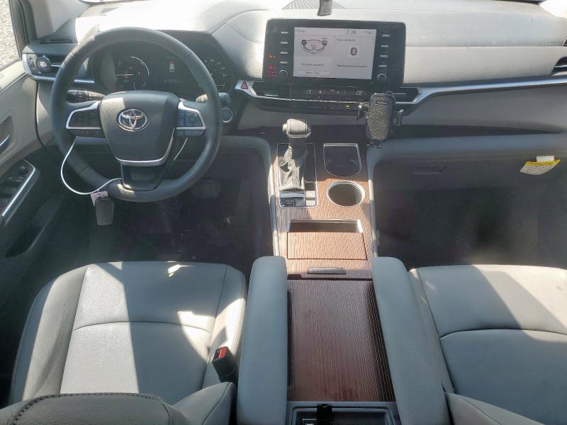 2024 TOYOTA SIENNA XLE - 5TDYRKEC5RS220249