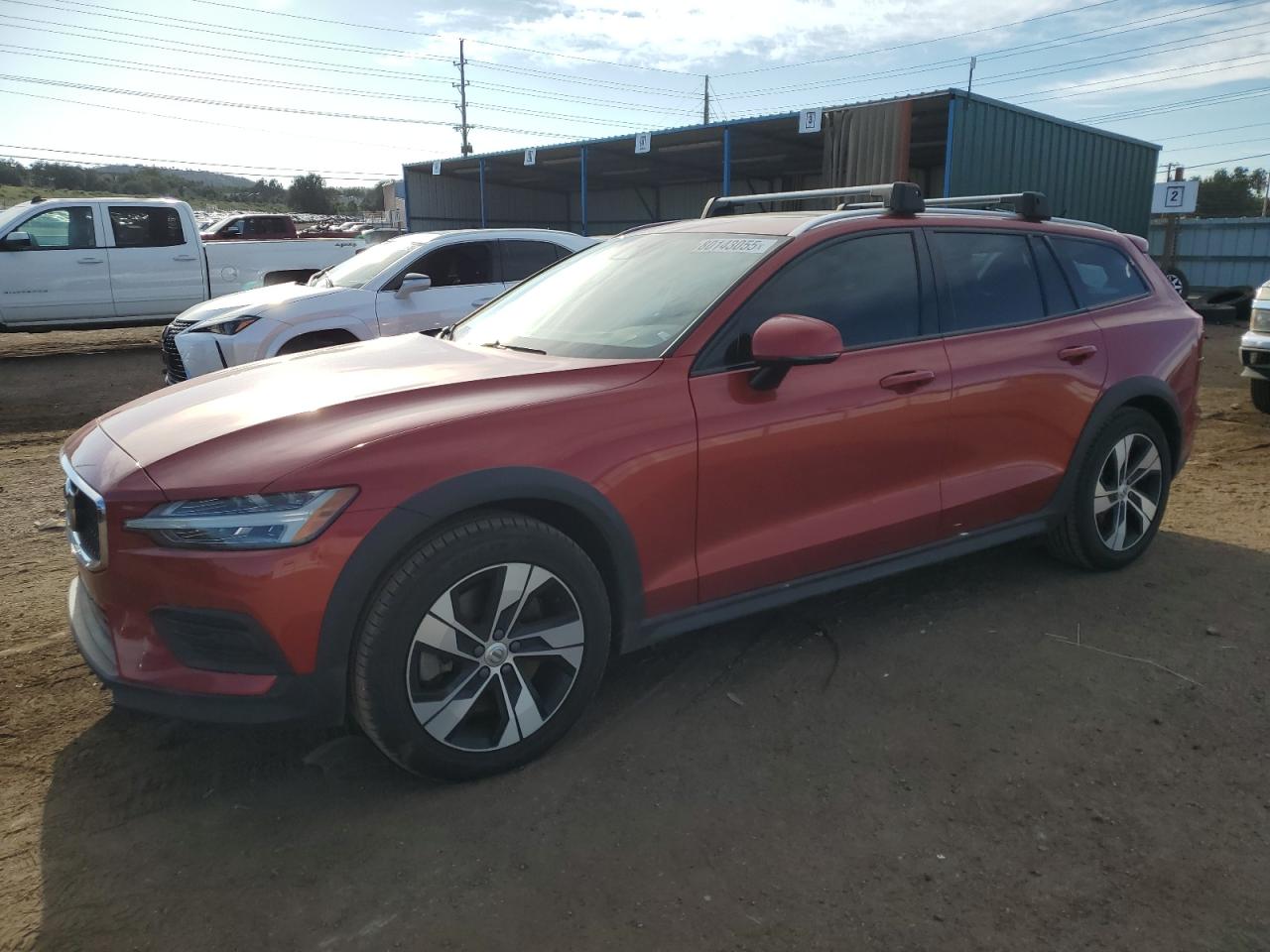 VOLVO V60 T5 MOMENTUM