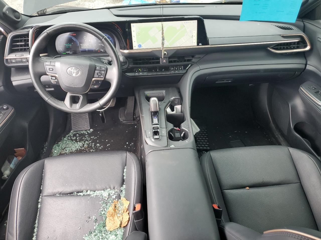 TOYOTA CROWN PLATINUM