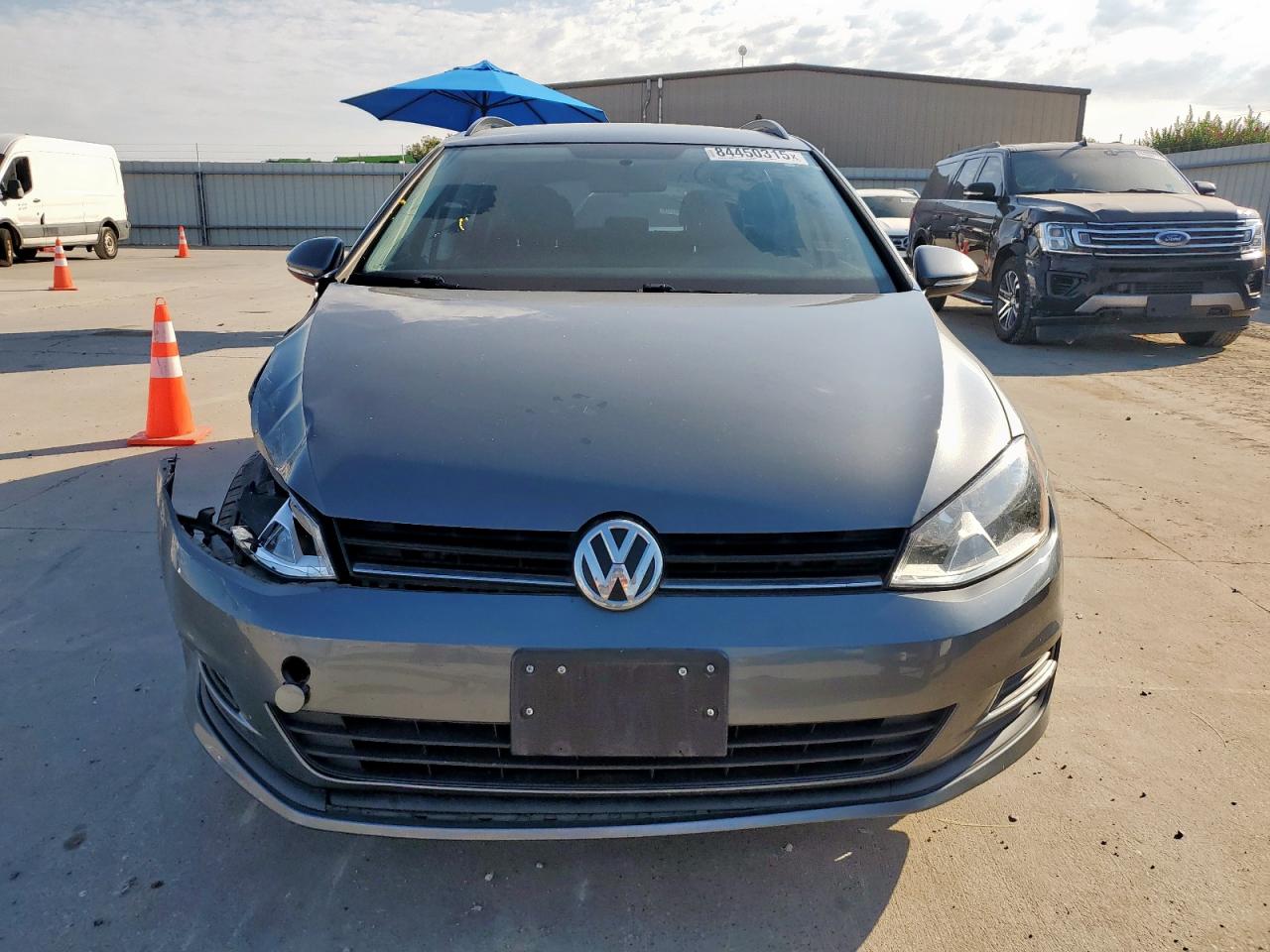 VOLKSWAGEN GOLF SPORTSVAN S