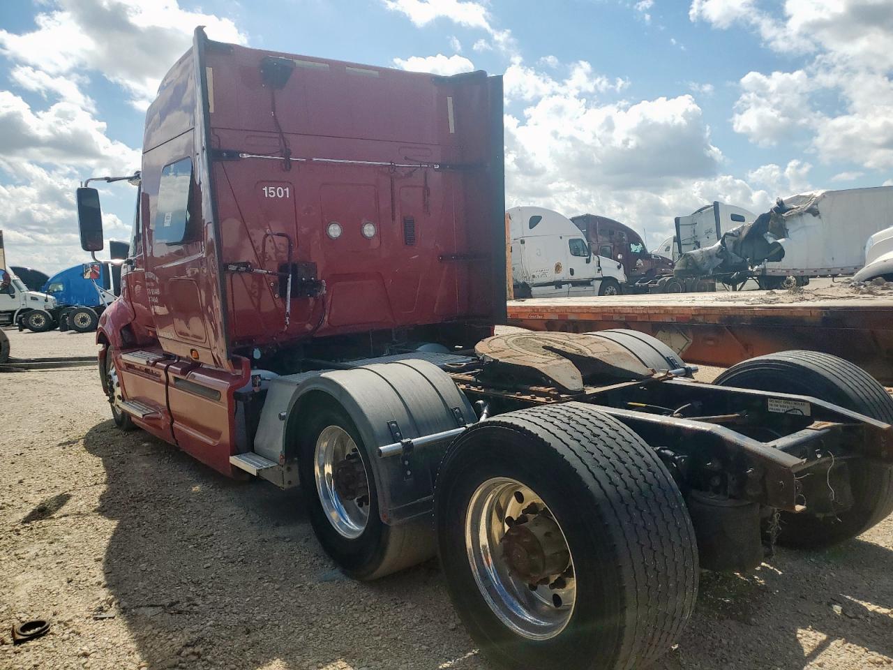 Lot #3258930811 2015 INTERNATIONAL PROSTAR