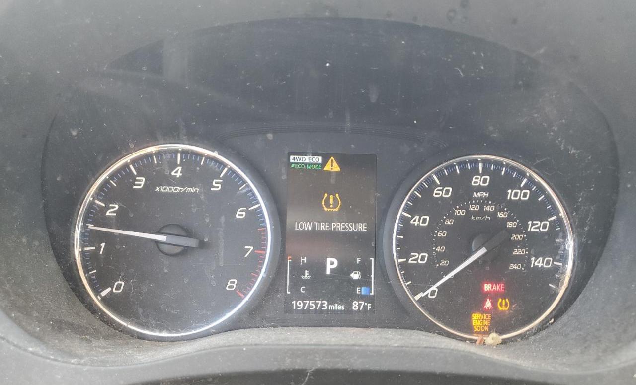 MITSUBISHI OUTLANDER SE