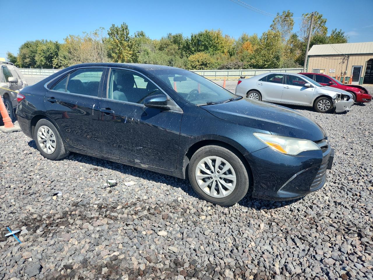 TOYOTA CAMRY LE