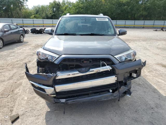2018 TOYOTA 4RUNNER SR JTEBU5JR0J5492522