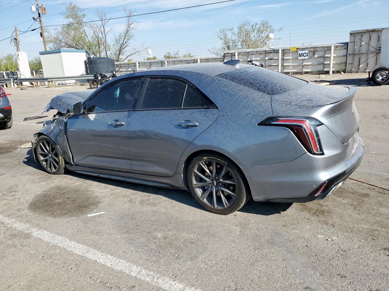 CADILLAC CT4 SPORT