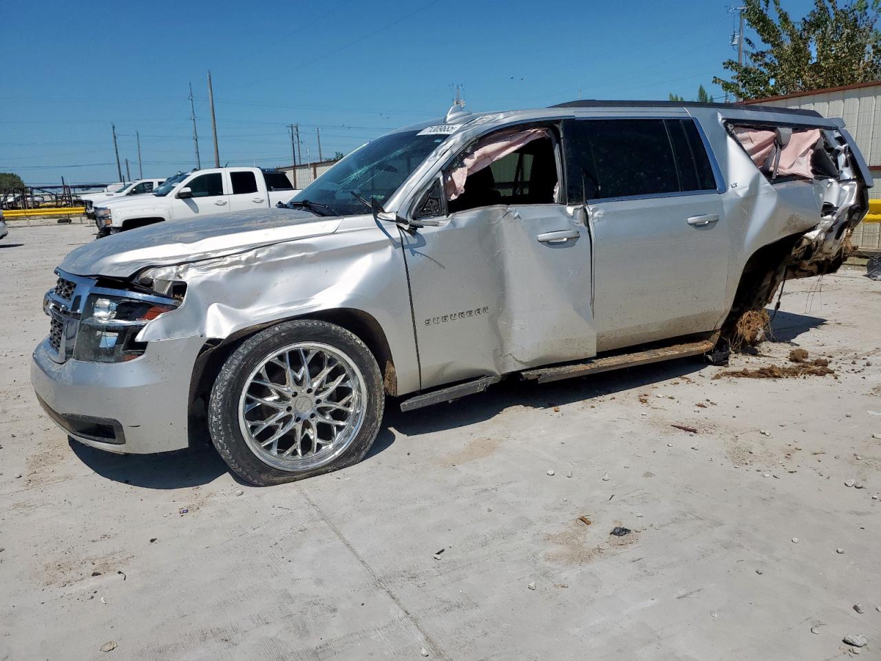 CHEVROLET SUBURBAN K1500 LT
