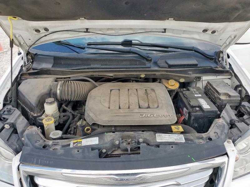 2016 CHRYSLER TOWN & COU - 2C4RC1BG9GR187298