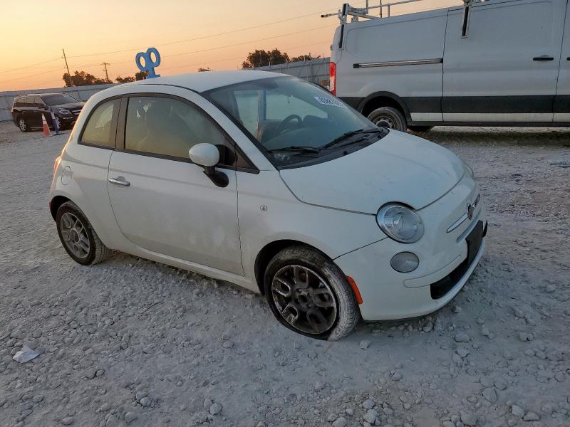 2015 FIAT 500 POP - 3C3CFFARXFT625646