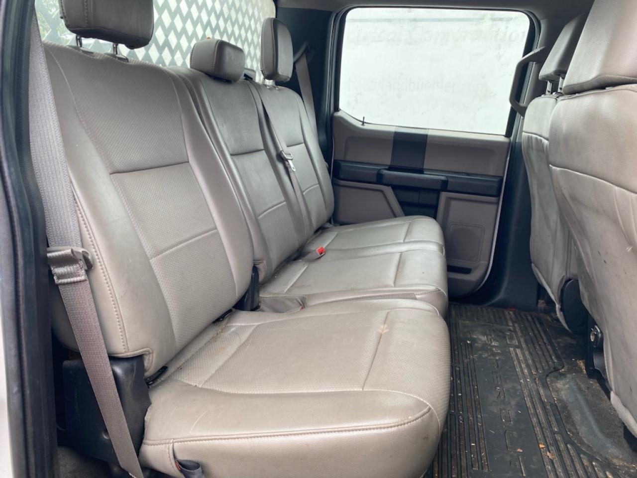 FORD F-350 SUPER DUTY