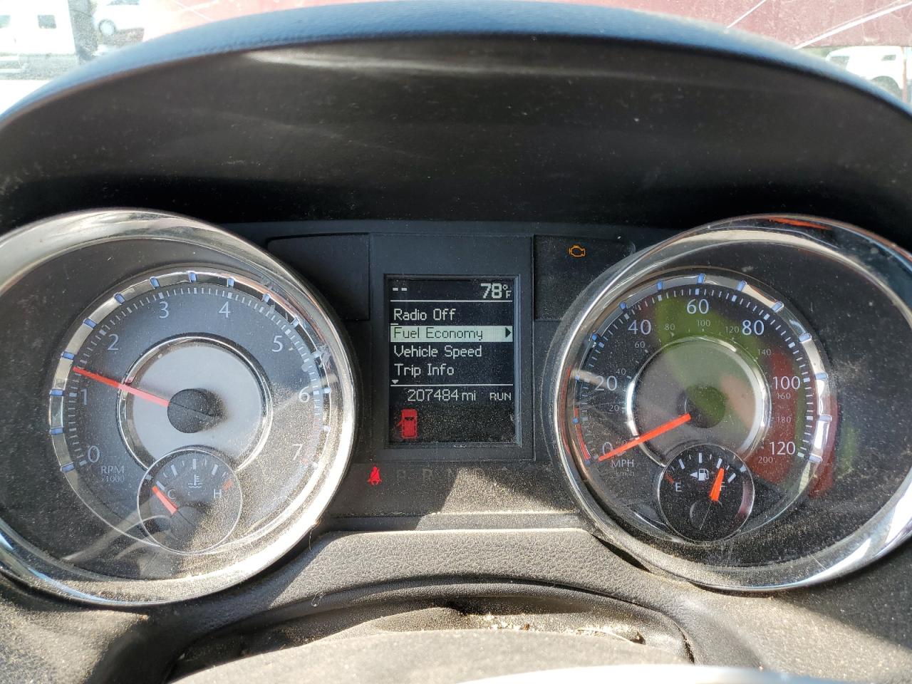 CHRYSLER TOWN & COUNTRY TOURING