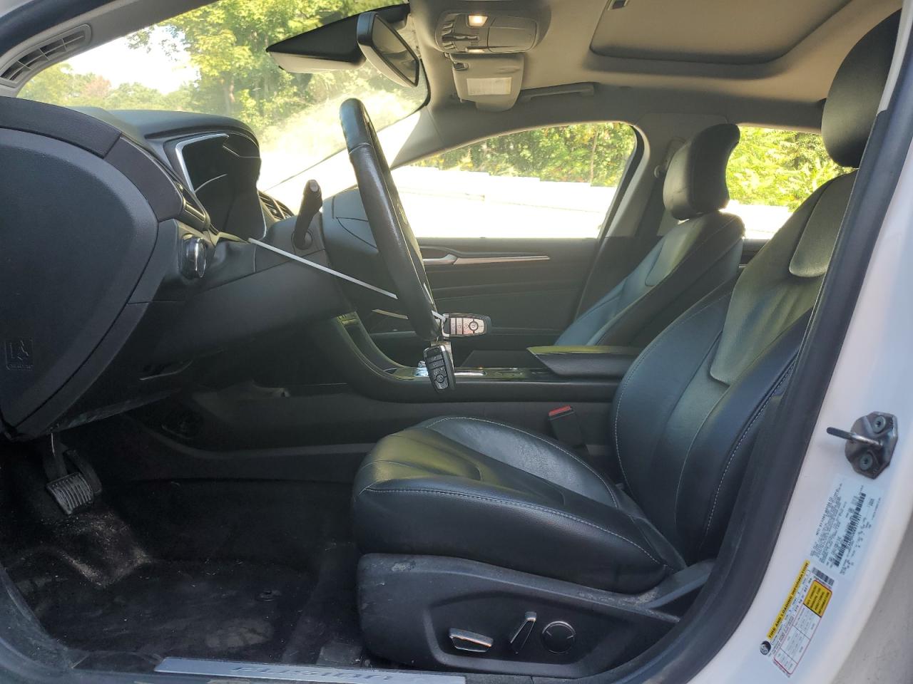 FORD FUSION TITANIUM