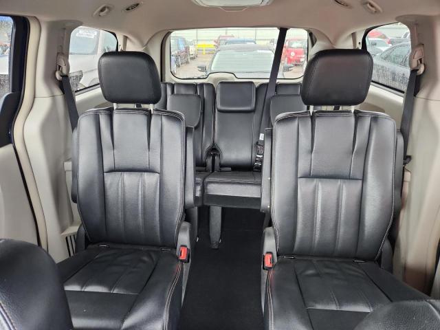 2014 CHRYSLER TOWN & COU - 2C4RC1BG1ER398279