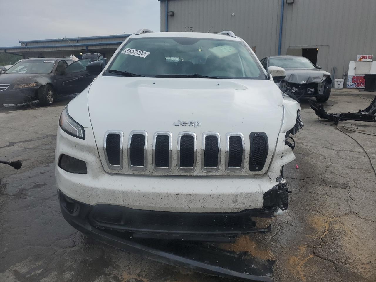 JEEP GRAND CHEROKEE LATITUDE