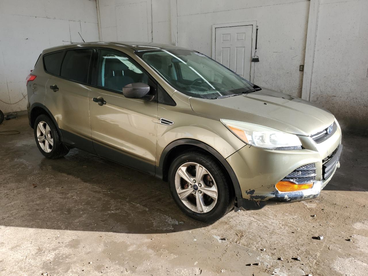 FORD ESCAPE S